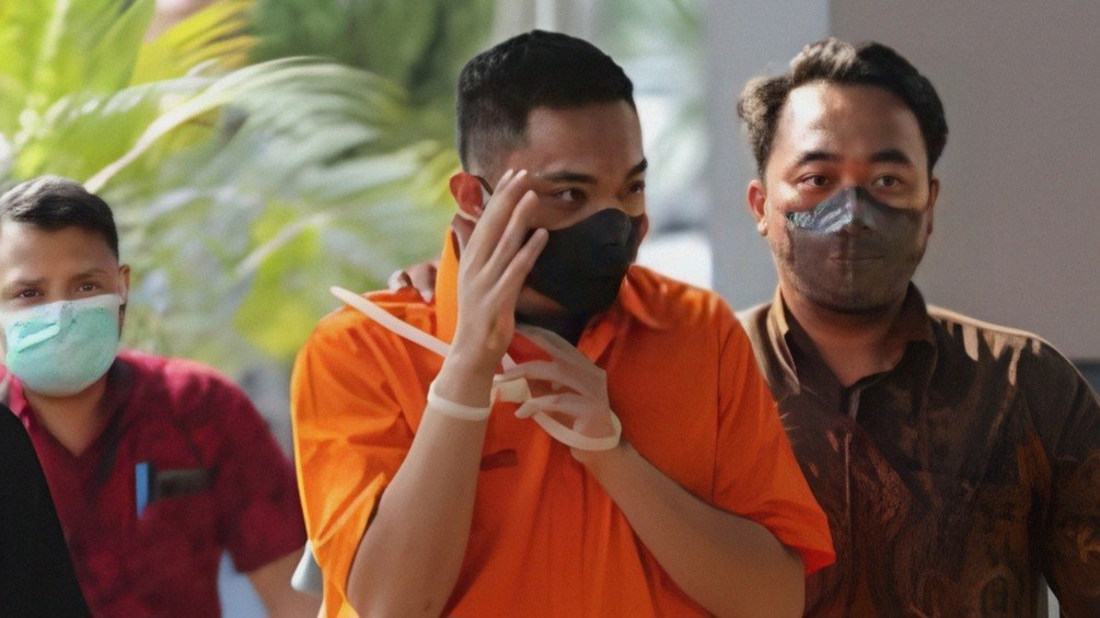 Polda Metro Sebut Video Mario Dandy Lepas-Pasang Borgol Hasil Editan, Gibran Tak Percaya